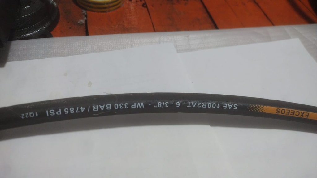 MANGUERA HIDRAULICA SAE 100R2AT #6 3/8" WP 330 BAR/4785 PSI