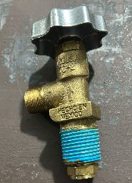 VALVULA DE SERVICIO PARA MONTACARGAS